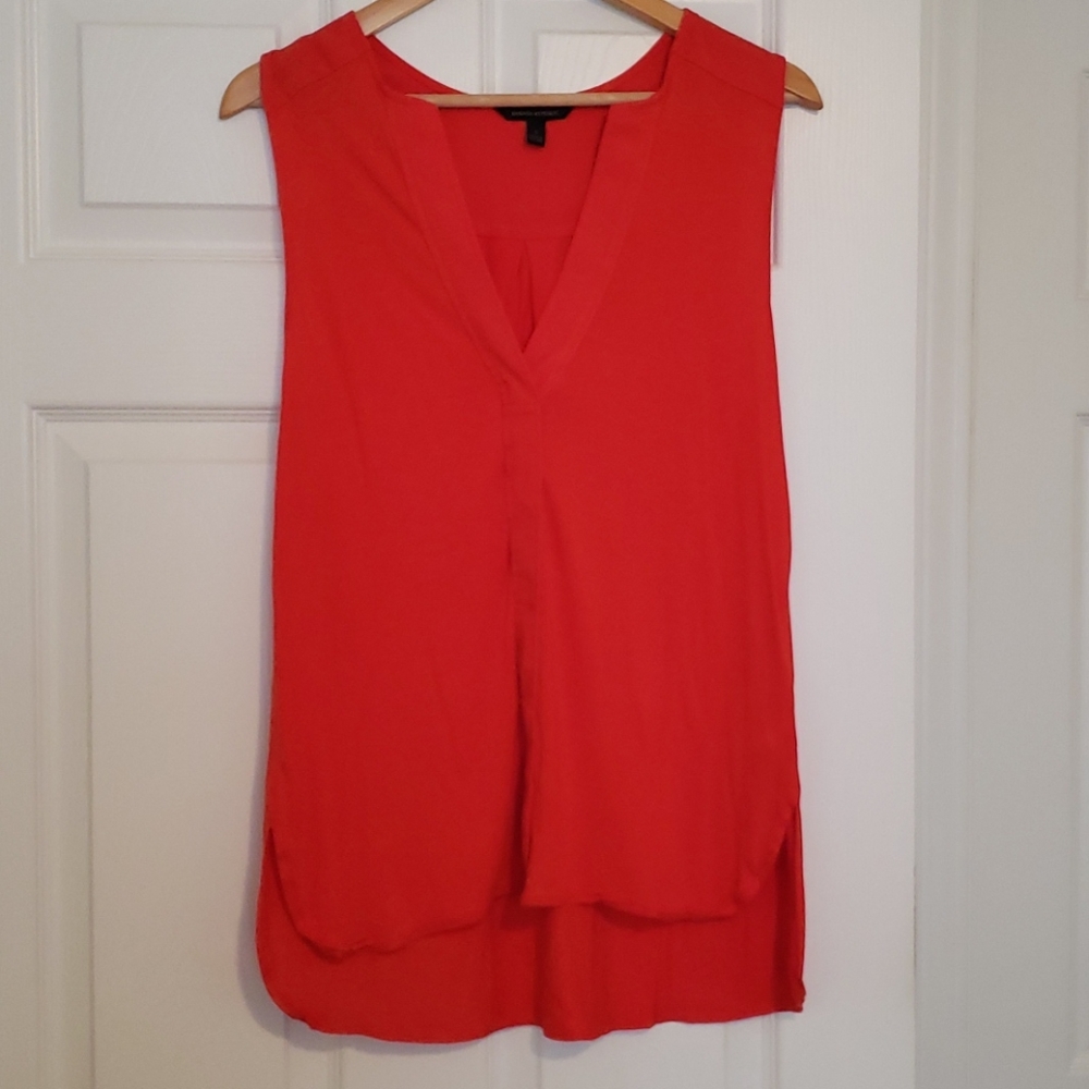 Banana Republic orange/red sleeveless blouse